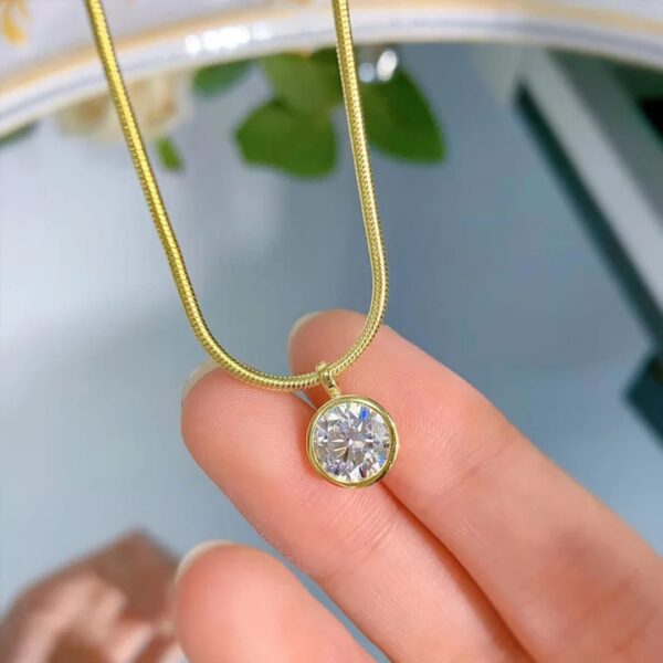 Round AD Pendant with Chain | Fashionable Pendant - Anti Tarnish | Skin Safe Necklace
